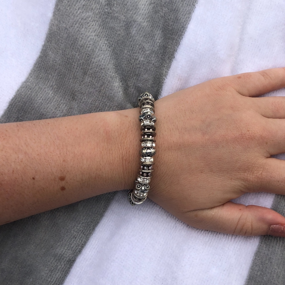 UPDATED  - bracelet // stretchy silver bracelet